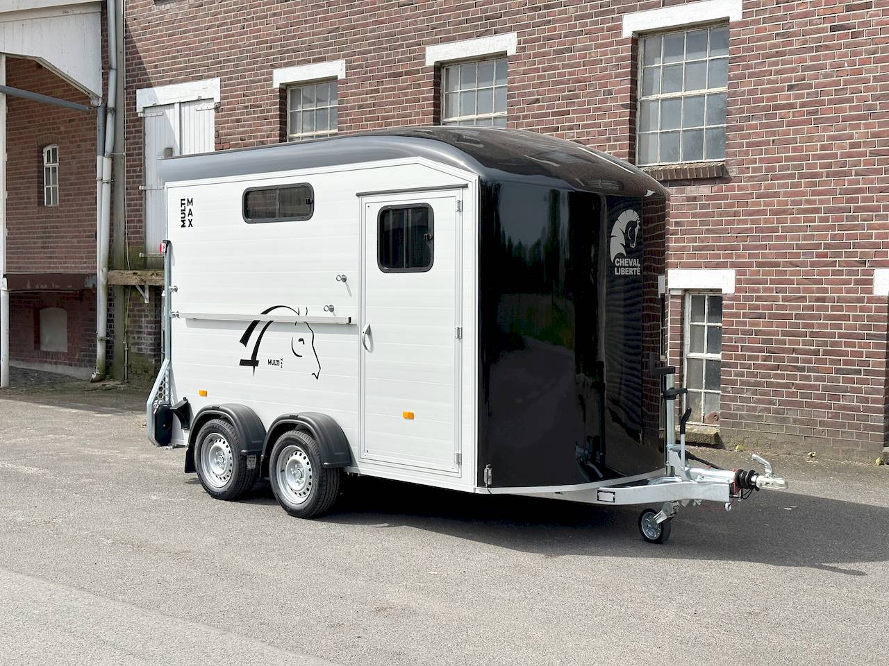 CHEVAL LIBERTE MULTIMAX V2