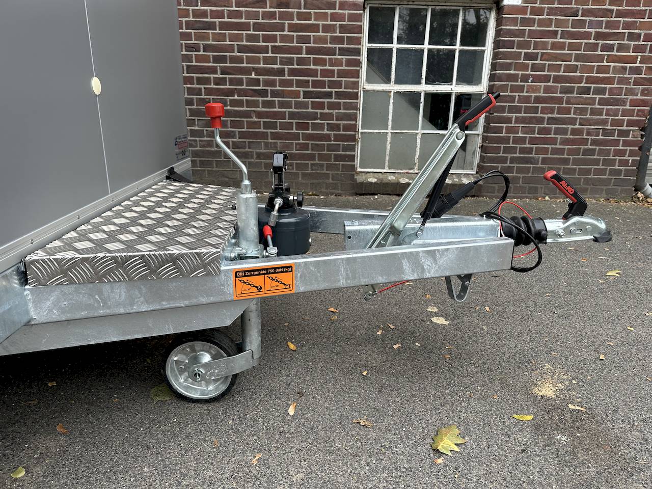 VEZEKO HUSKY FB K B 18.28/19 | SILBER