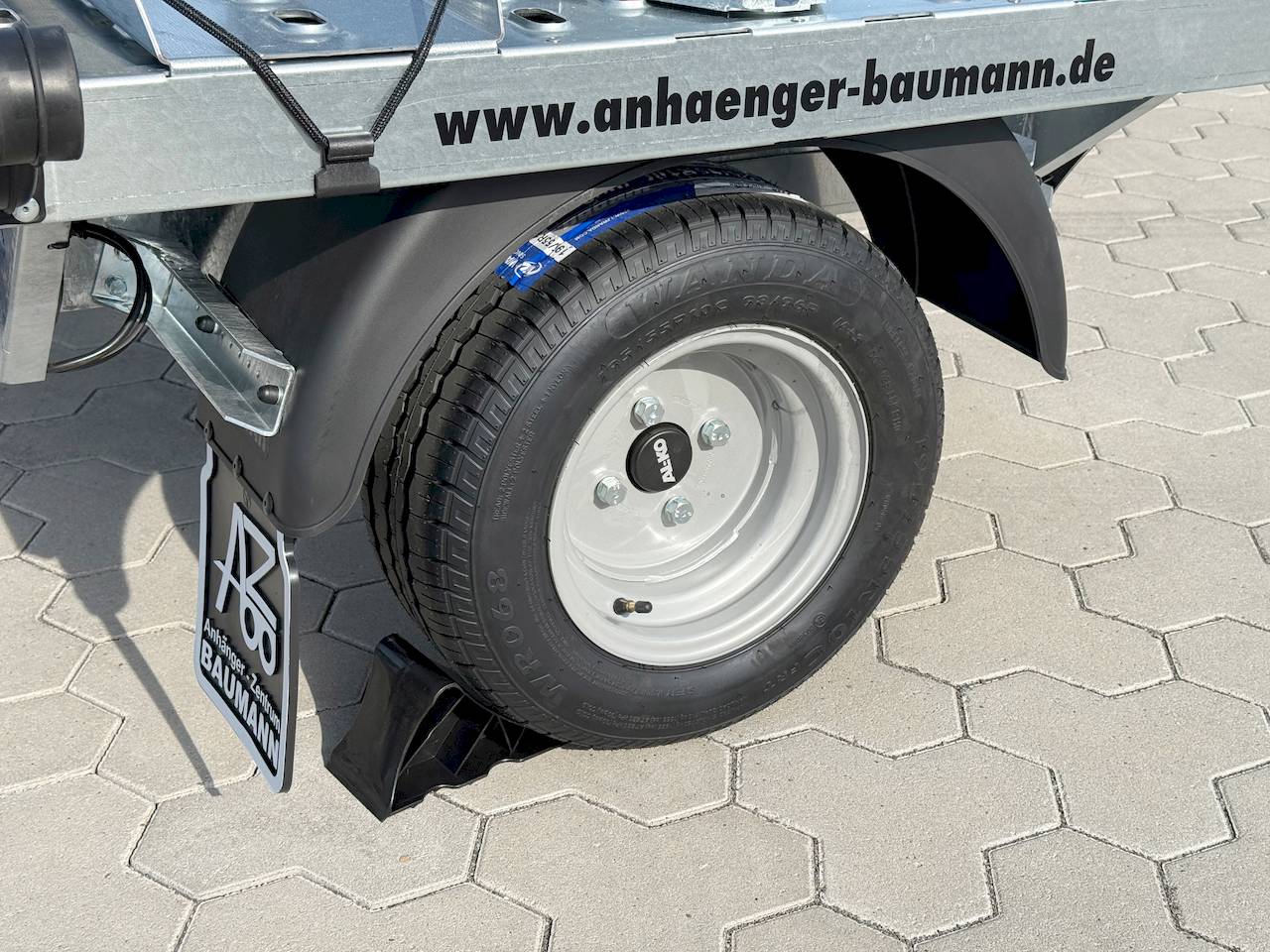 VEZEKO MIKROBIKE A 08 | FAHRRADTRÄGERAUFNAHME