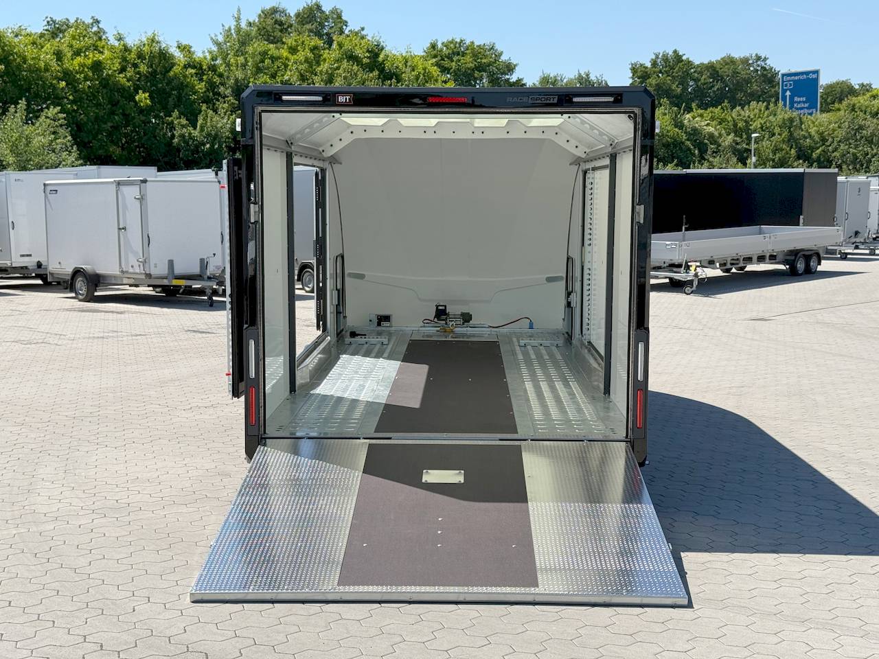 BRIAN JAMES RACE SPORT 341-5521-35-2-12-B