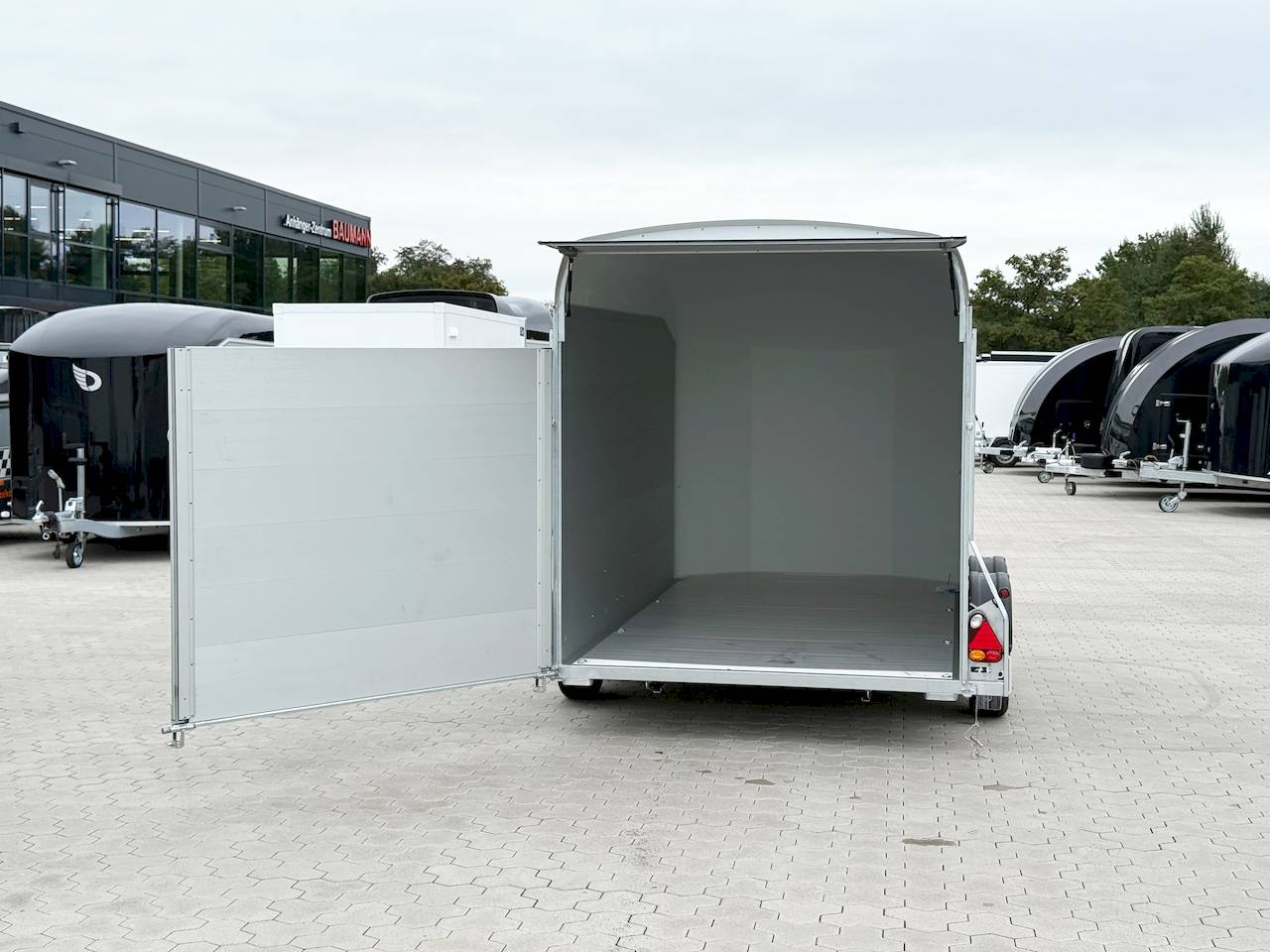 CHEVAL LIBERTE DEBON C700 ALU ROADSTER