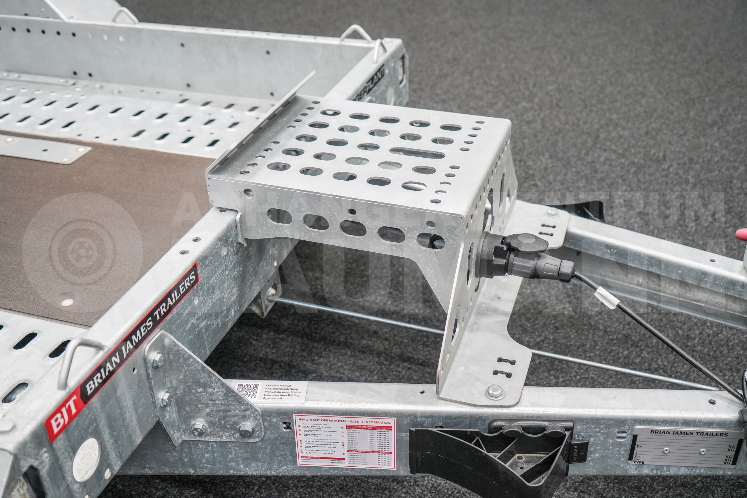 BRIAN JAMES DIGGER PLANT 543-2813-27-2-13 | SCHWERLASTRAMPE