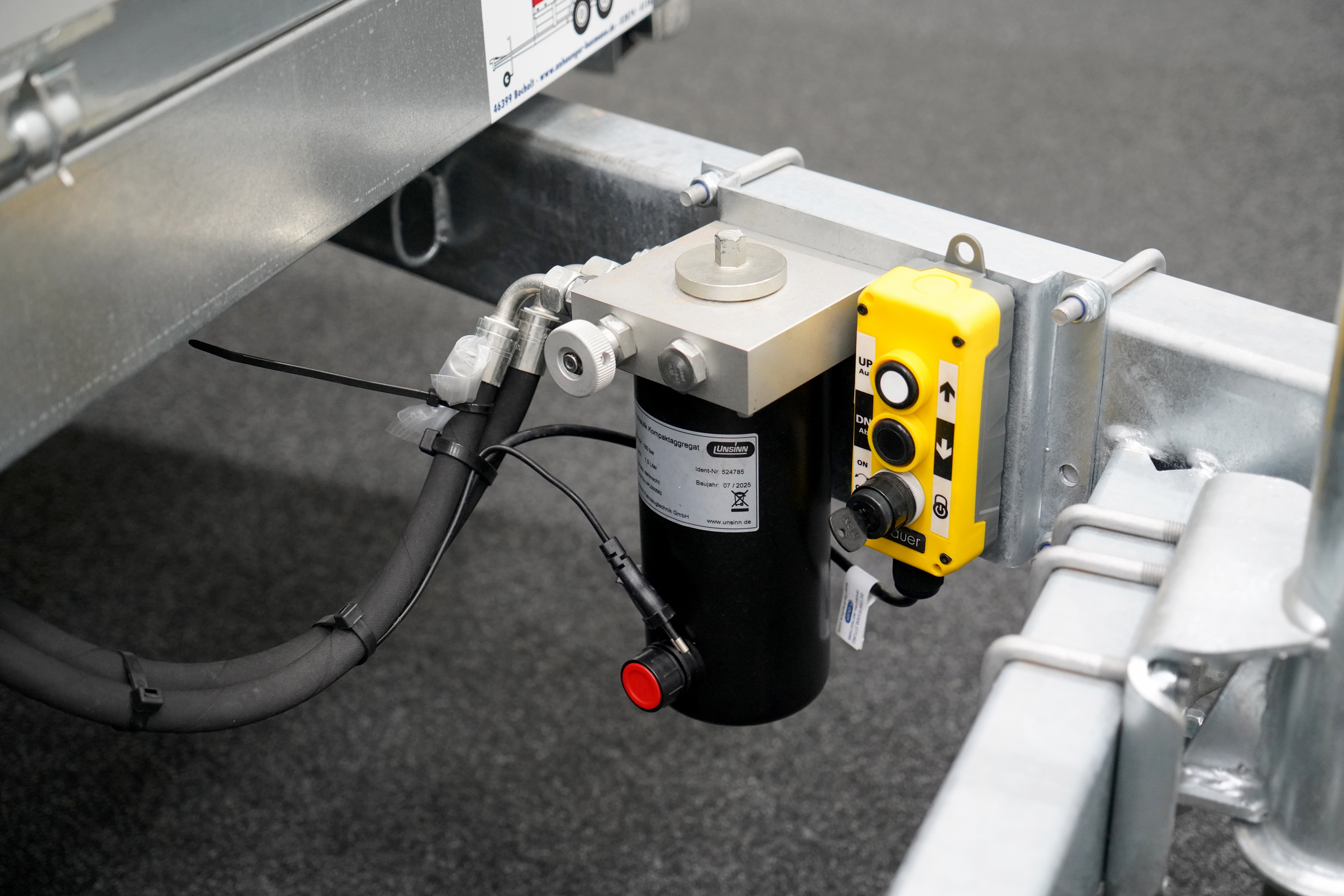 UNSINN UDK 4220-35-13