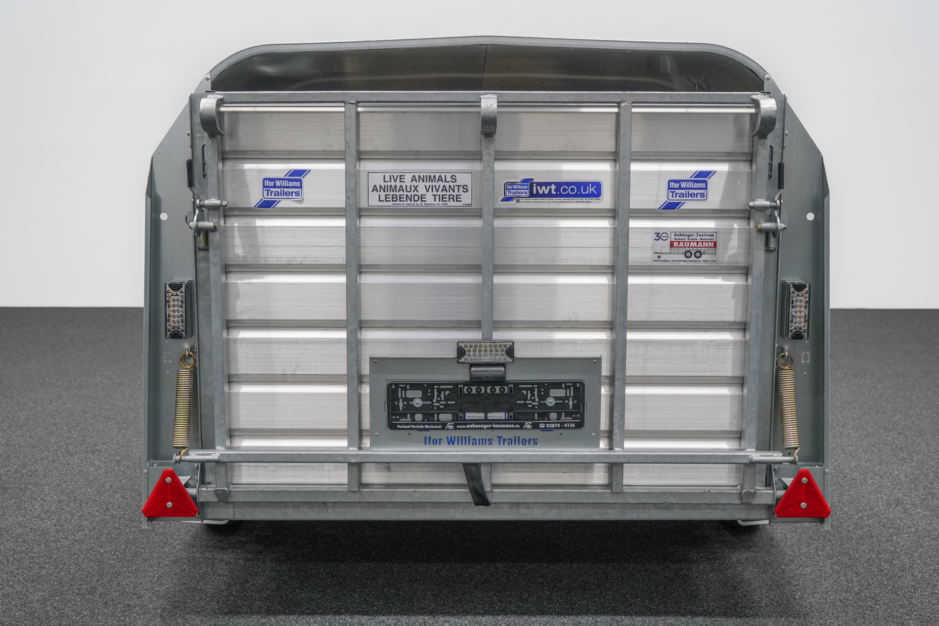 IFOR WILLIAMS TA5 | 10x4