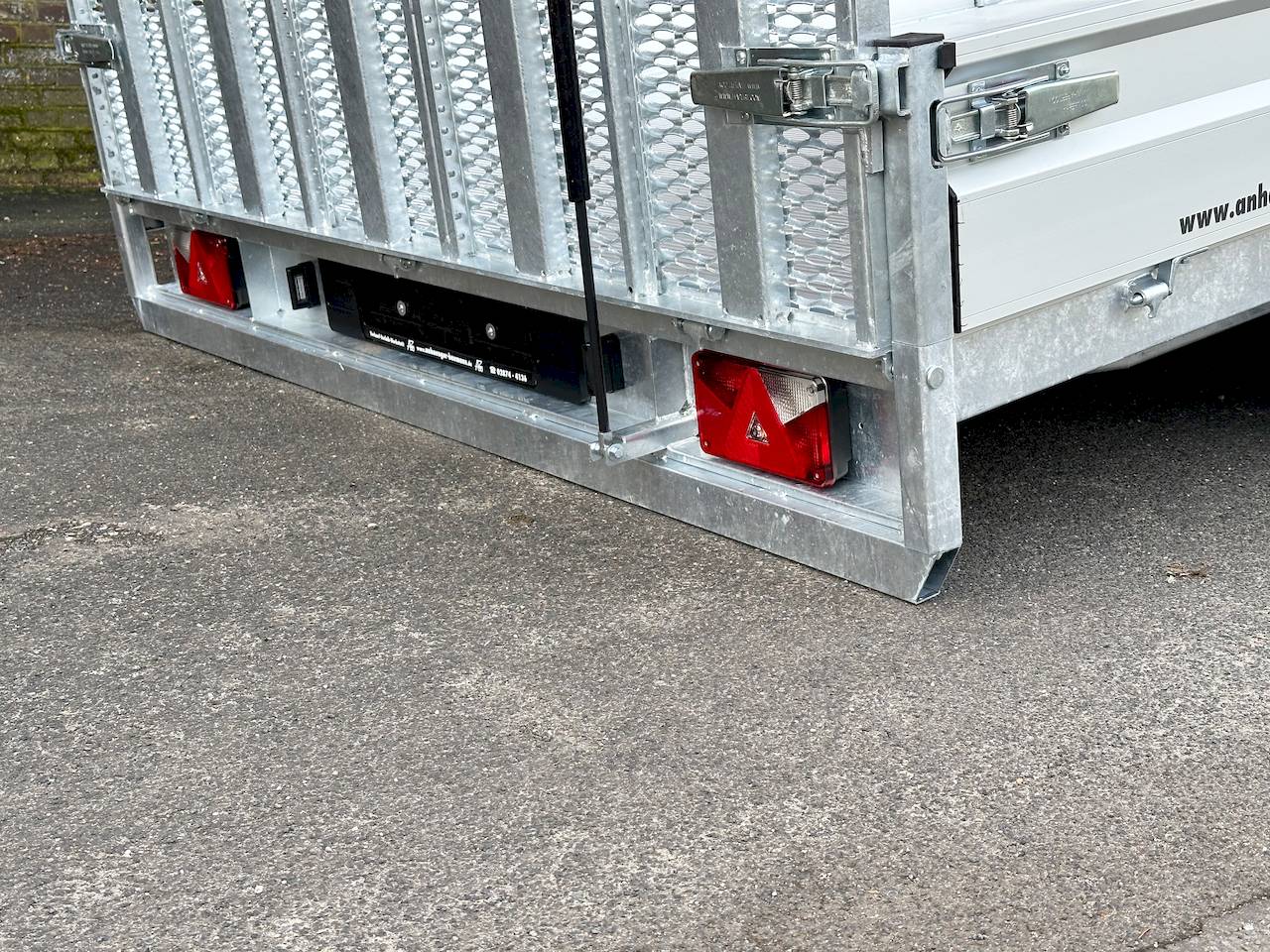 HAPERT INDIGO HT-3 | ALUBODEN