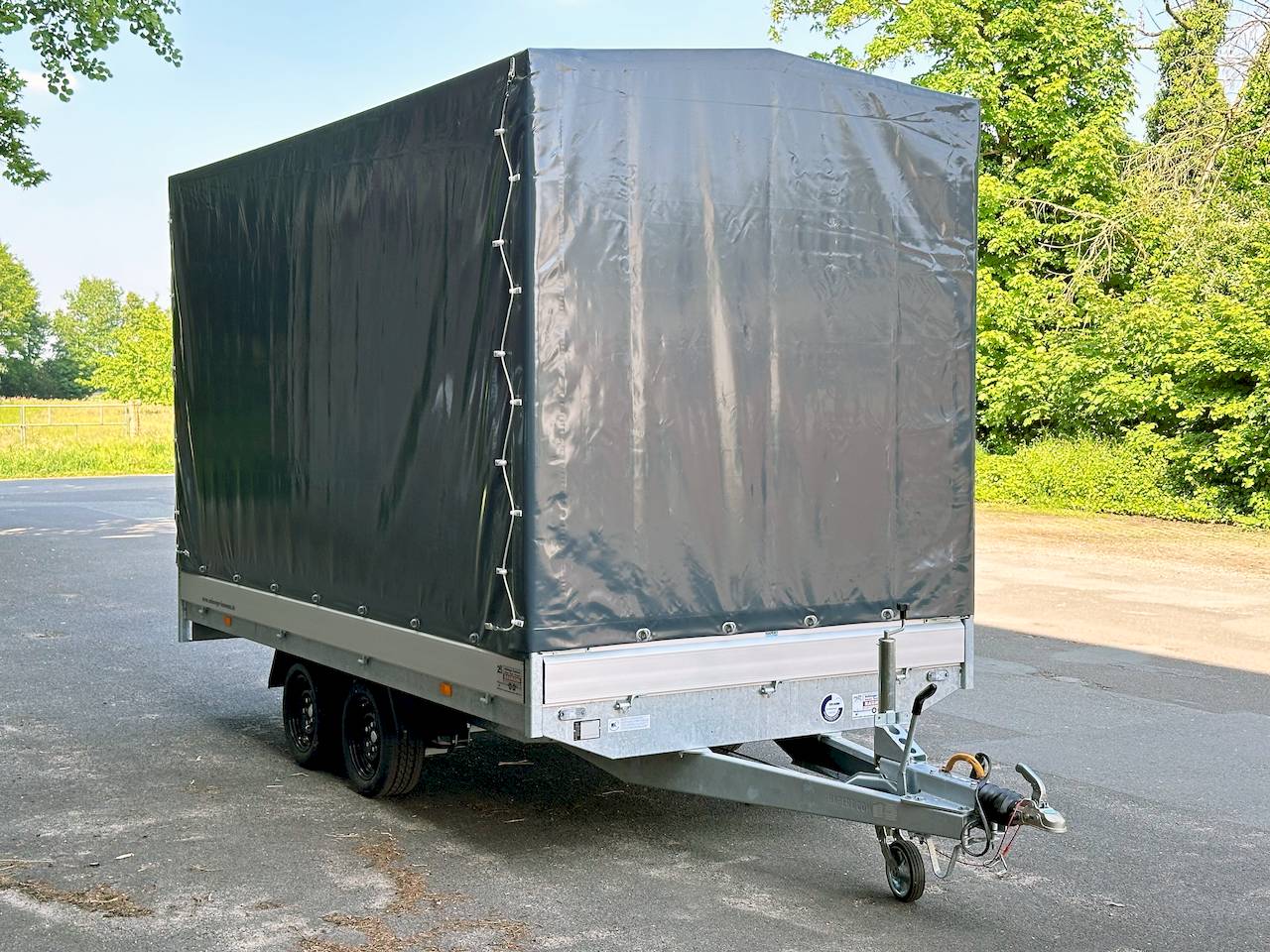 HAPERT AZURE H-2 | SCHIEBEPLANE LINKS | SATTELDACH | DUNKELGRAU