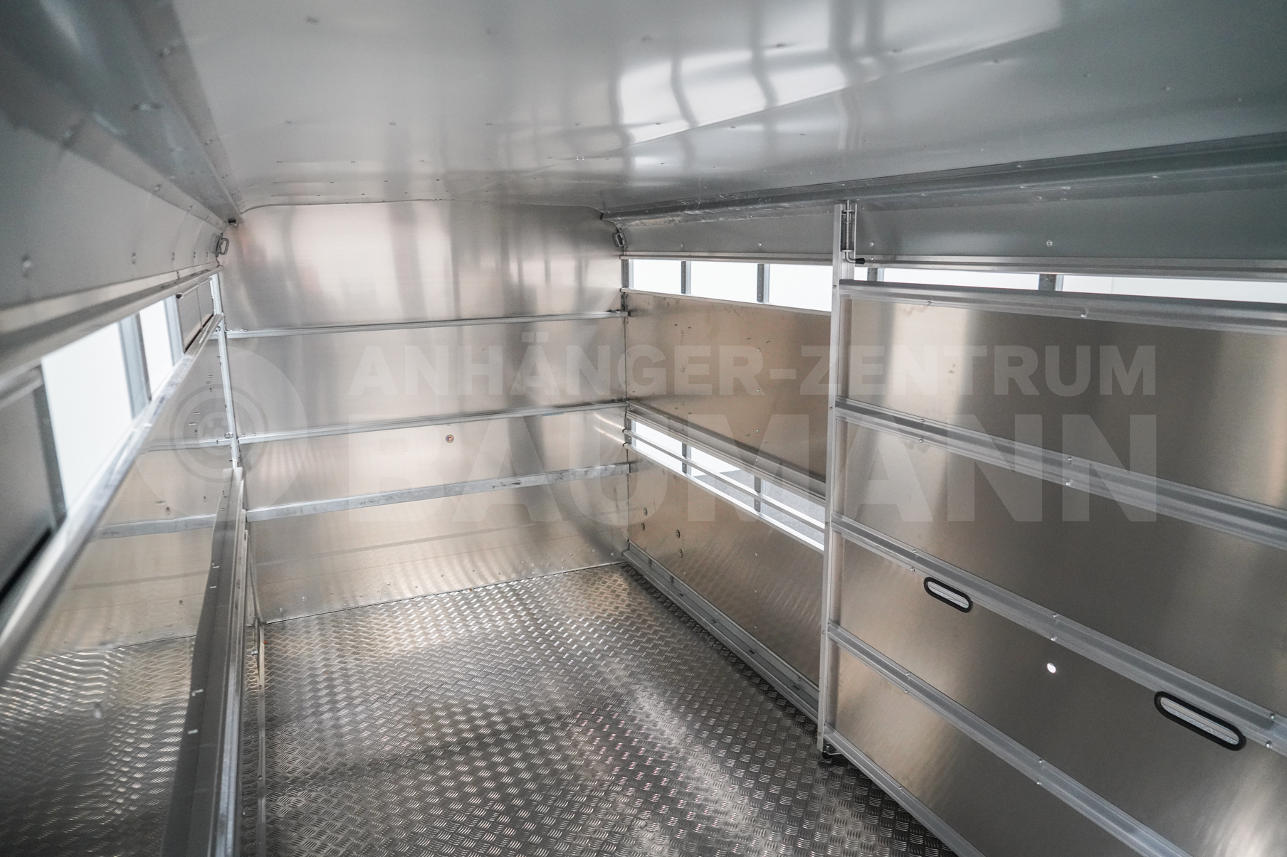 IFOR WILLIAMS TA510G | 12x6 | RAMPE-/TÜR-KOMBI