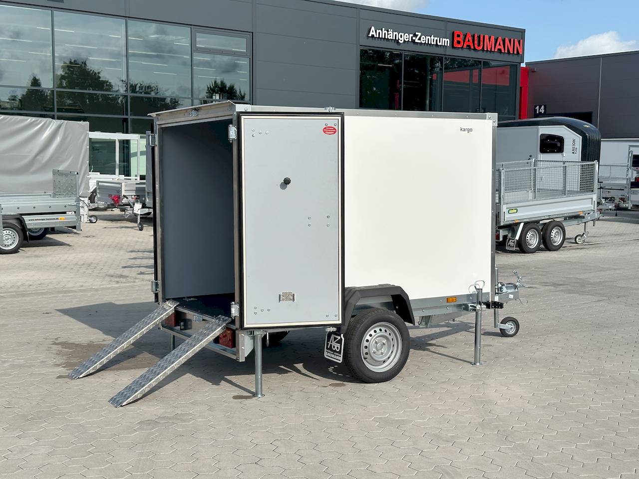 MARTZ SMART KARGO 235 0,75T | RAMPEN