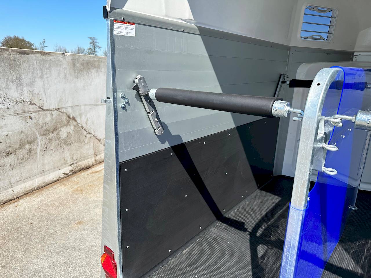 HUMBAUR XANTHOS 2400 | SILBER | COLOR HORSE
