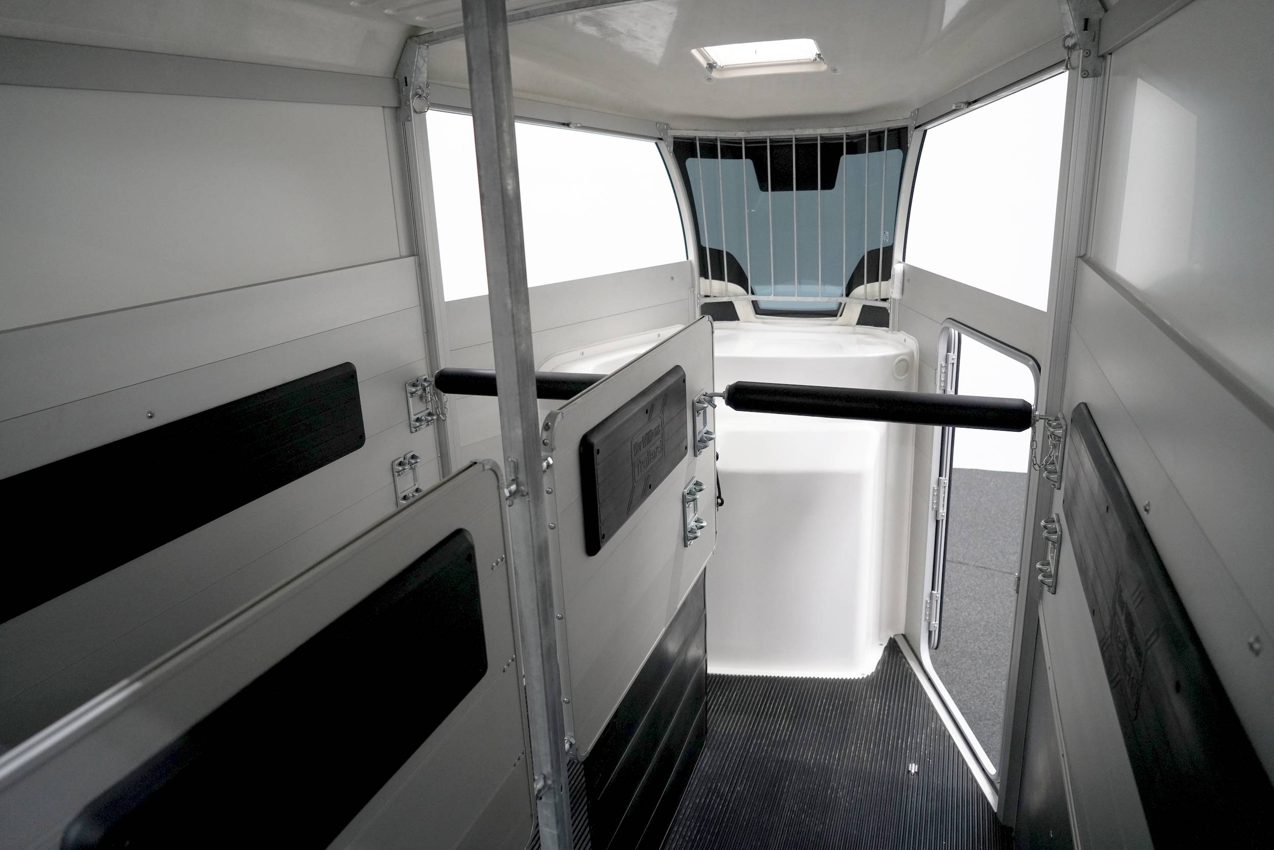 IFOR WILLIAMS HBX 511 | SCHWARZ