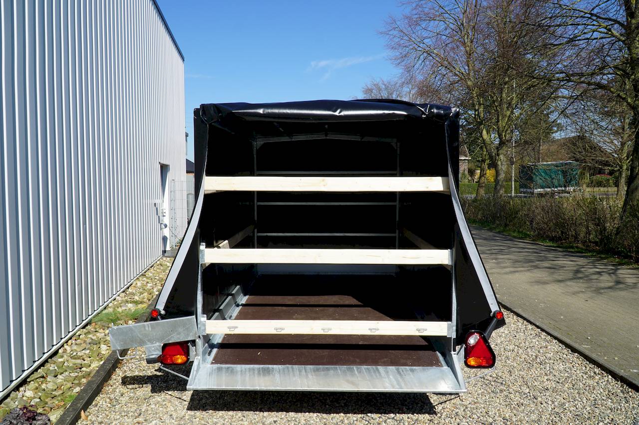 VEZEKO HUSKY FB 13.28 | PLANE | SCHWARZ