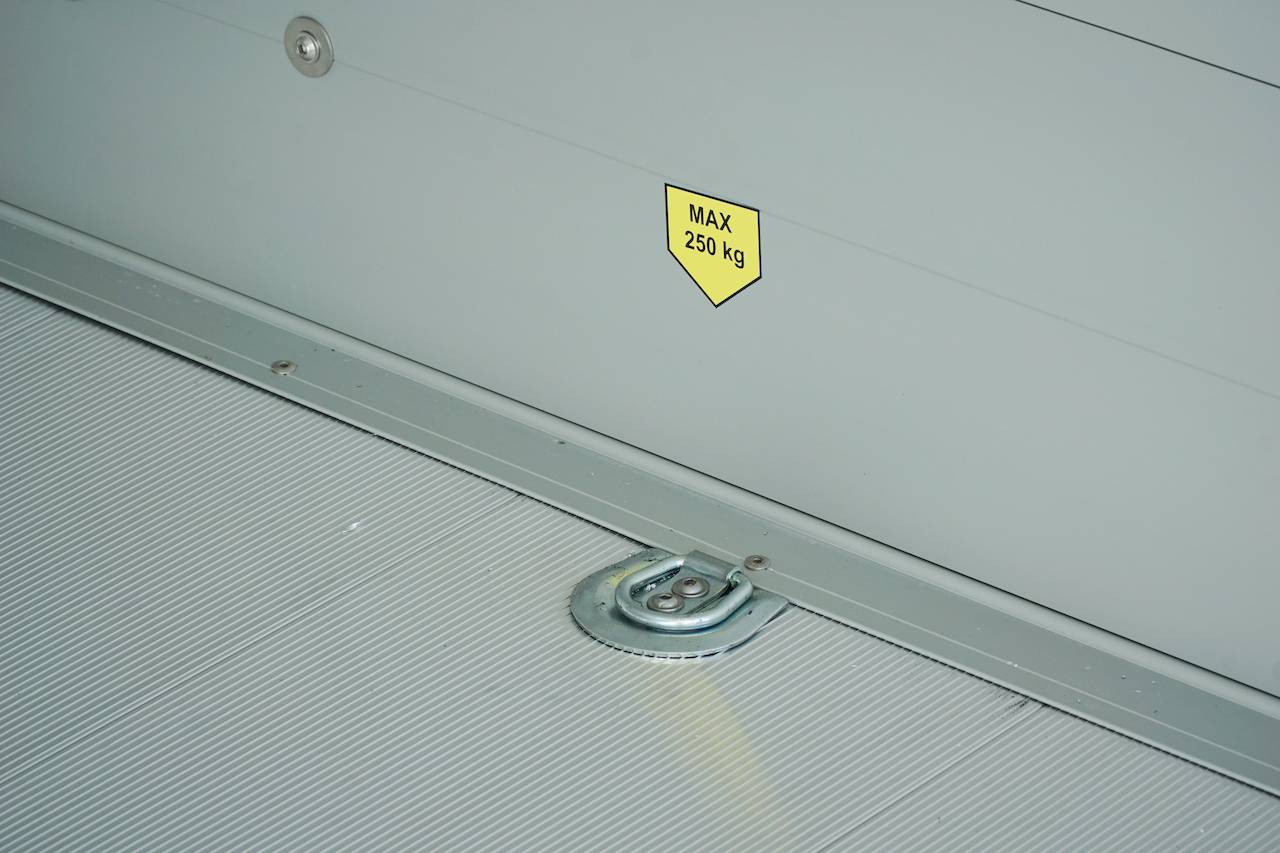 CHEVAL LIBERTE DEBON C700 ALU ROADSTER