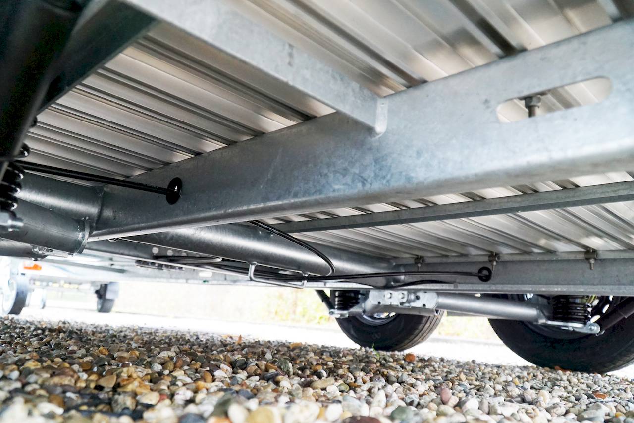 CHEVAL LIBERTE DEBON C500 2600KG ALU ROADSTER