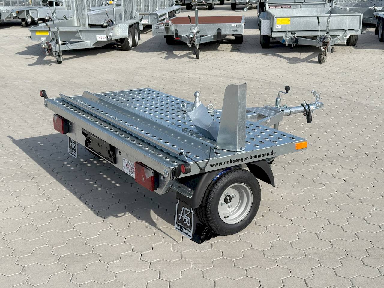 VEZEKO MIKROBIKE A 08 | FAHRRADTRÄGERAUFNAHME