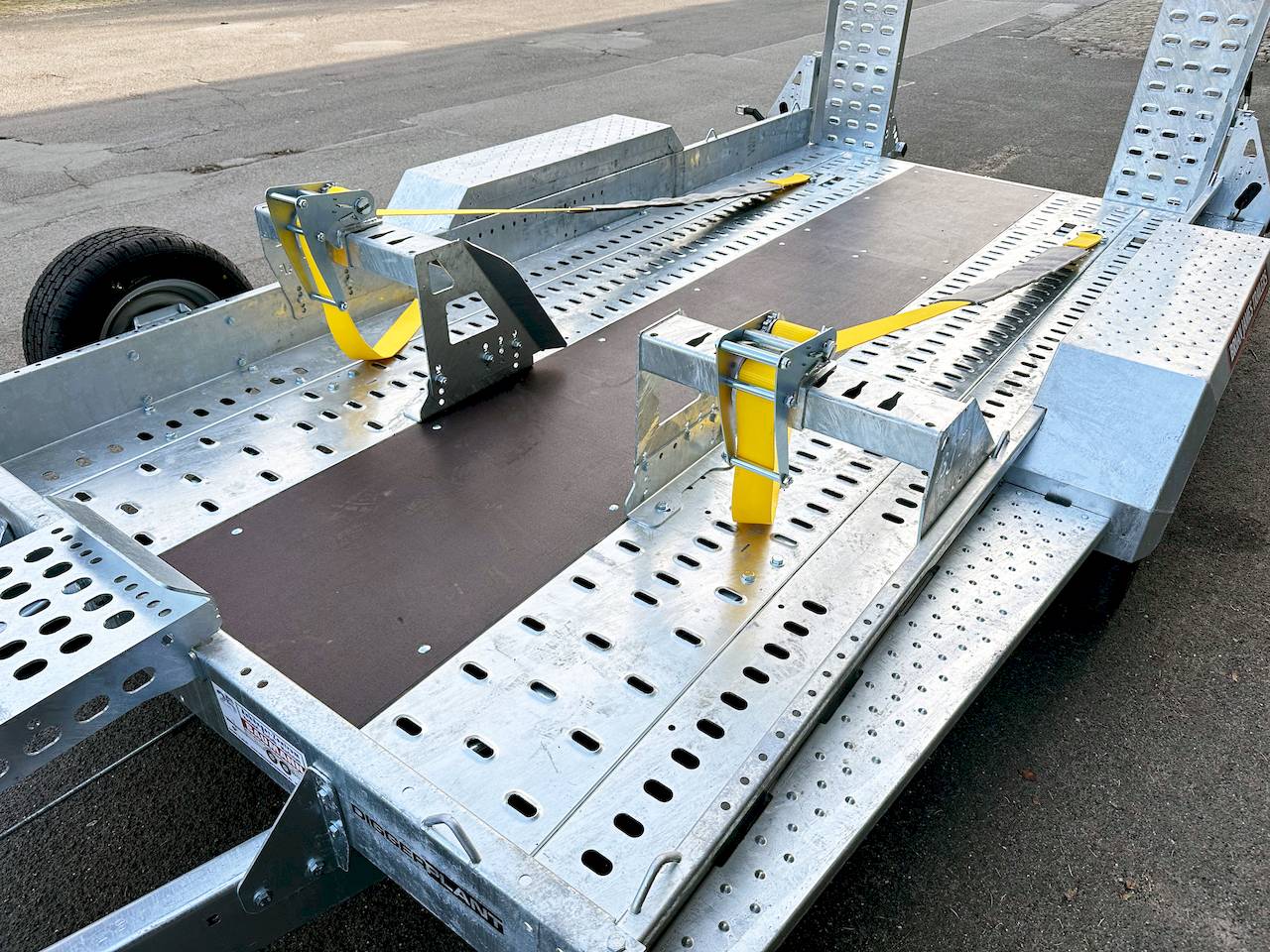 BRIAN JAMES DIGGER PLANT 543-3717-35-2-12 | TRACSTRAP | EINZELRAMPEN