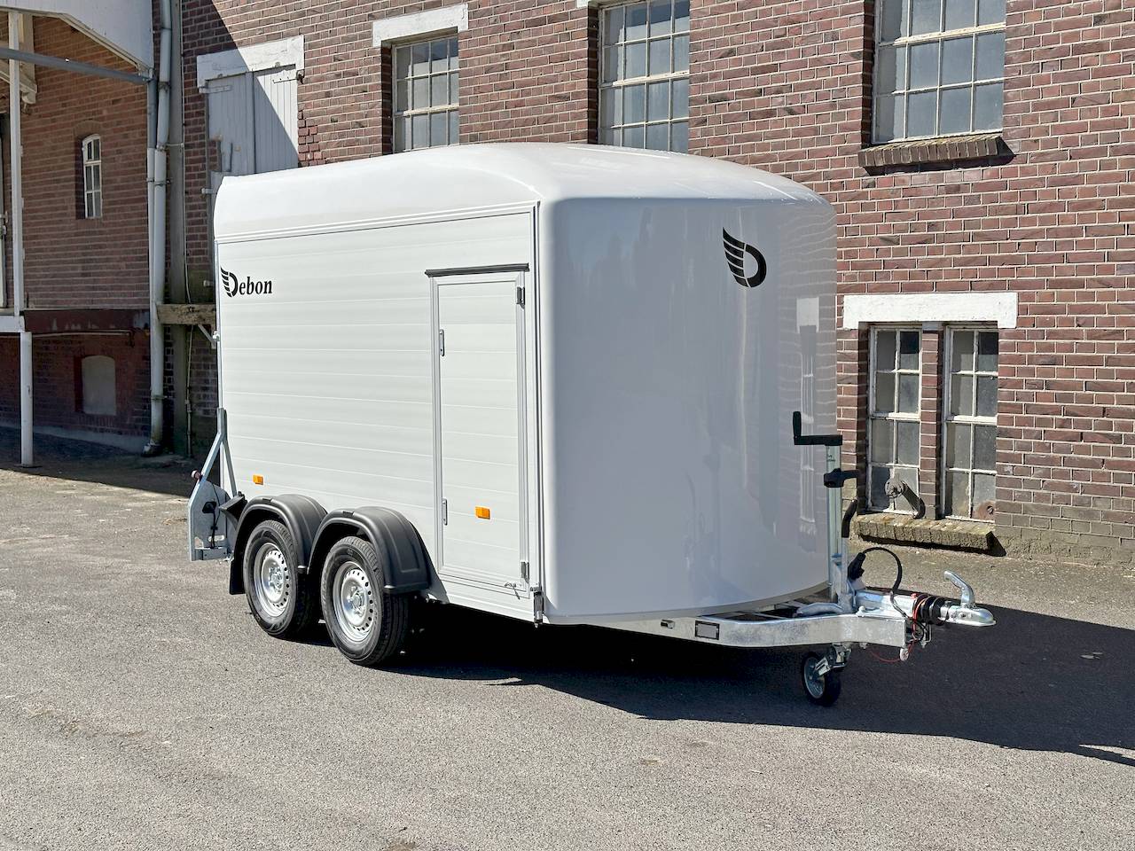 CHEVAL LIBERTE DEBON C500 ALU ROADSTER