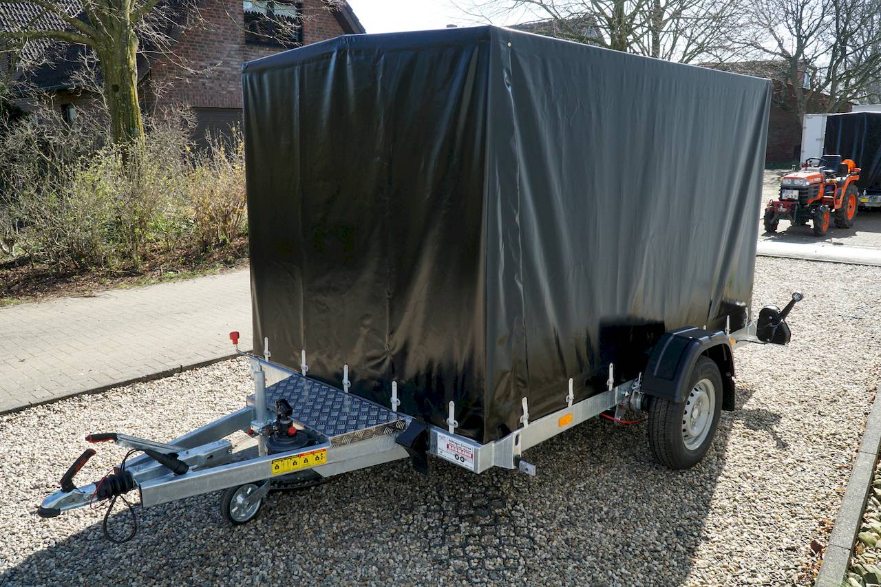 VEZEKO HUSKY FB 13.28 | PLANE | SCHWARZ