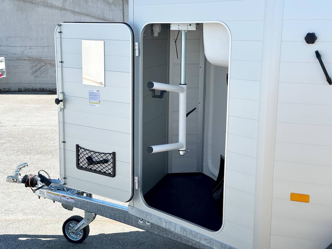 HUMBAUR XANTHOS 2400 | SILBER | COLOR HORSE