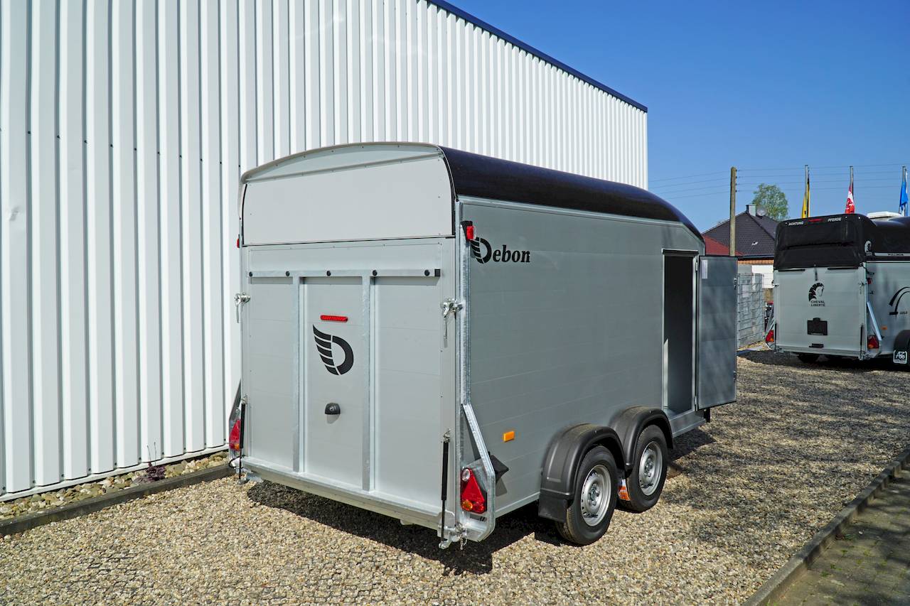 CHEVAL LIBERTE DEBON C700 ALU ROADSTER