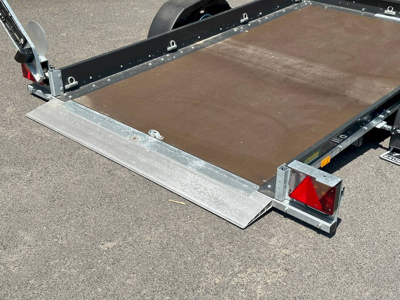 UNSINN UA 3118-18-13