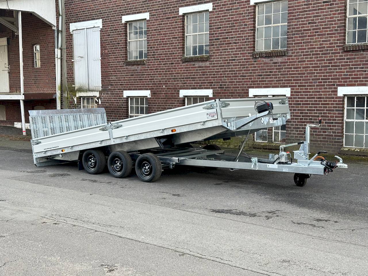 HAPERT INDIGO HT-3 | ALUBODEN