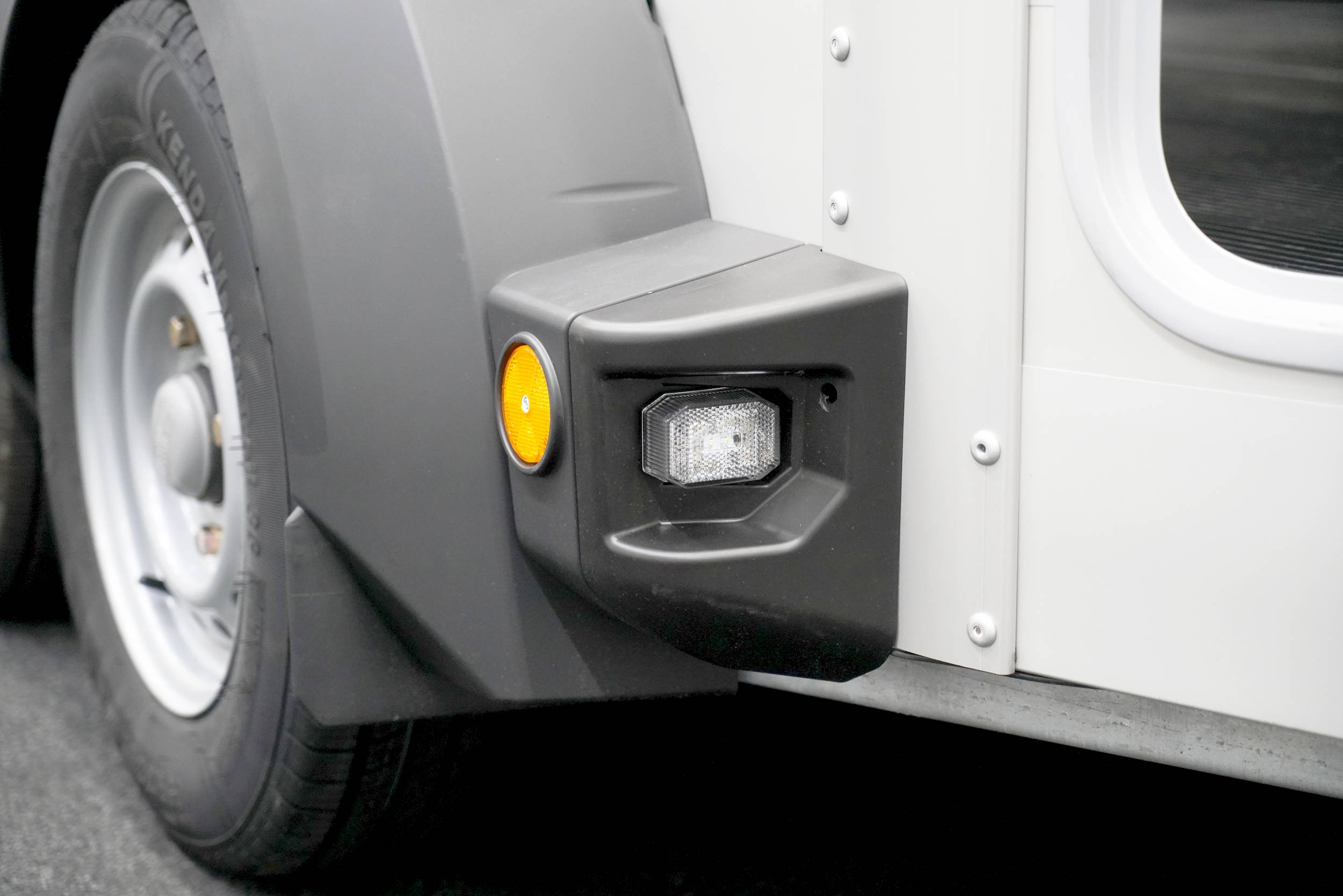 IFOR WILLIAMS HBX 511 | SCHWARZ