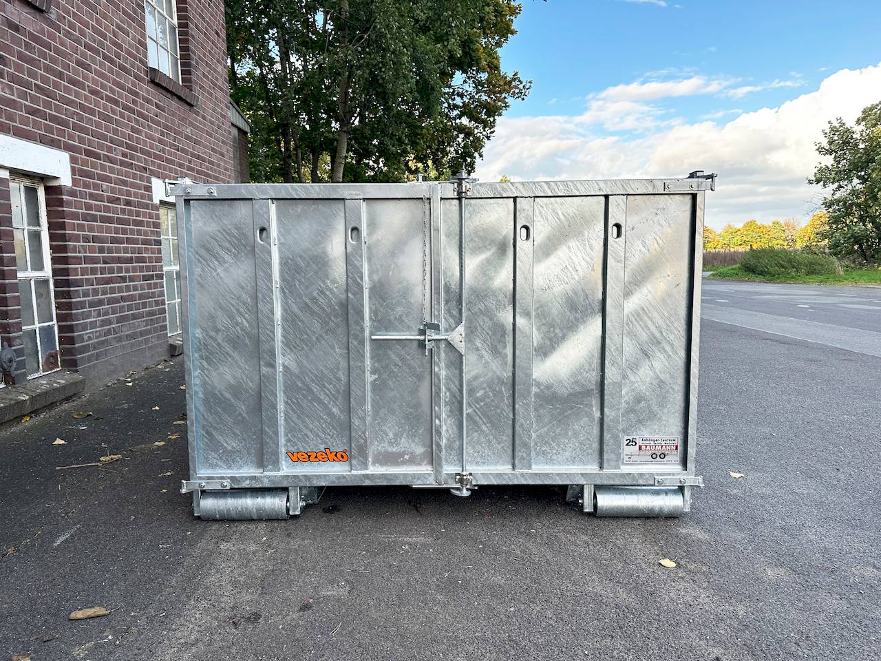 VEZEKO Abrollmulde 105cm Stahlblech feuerverzinkt