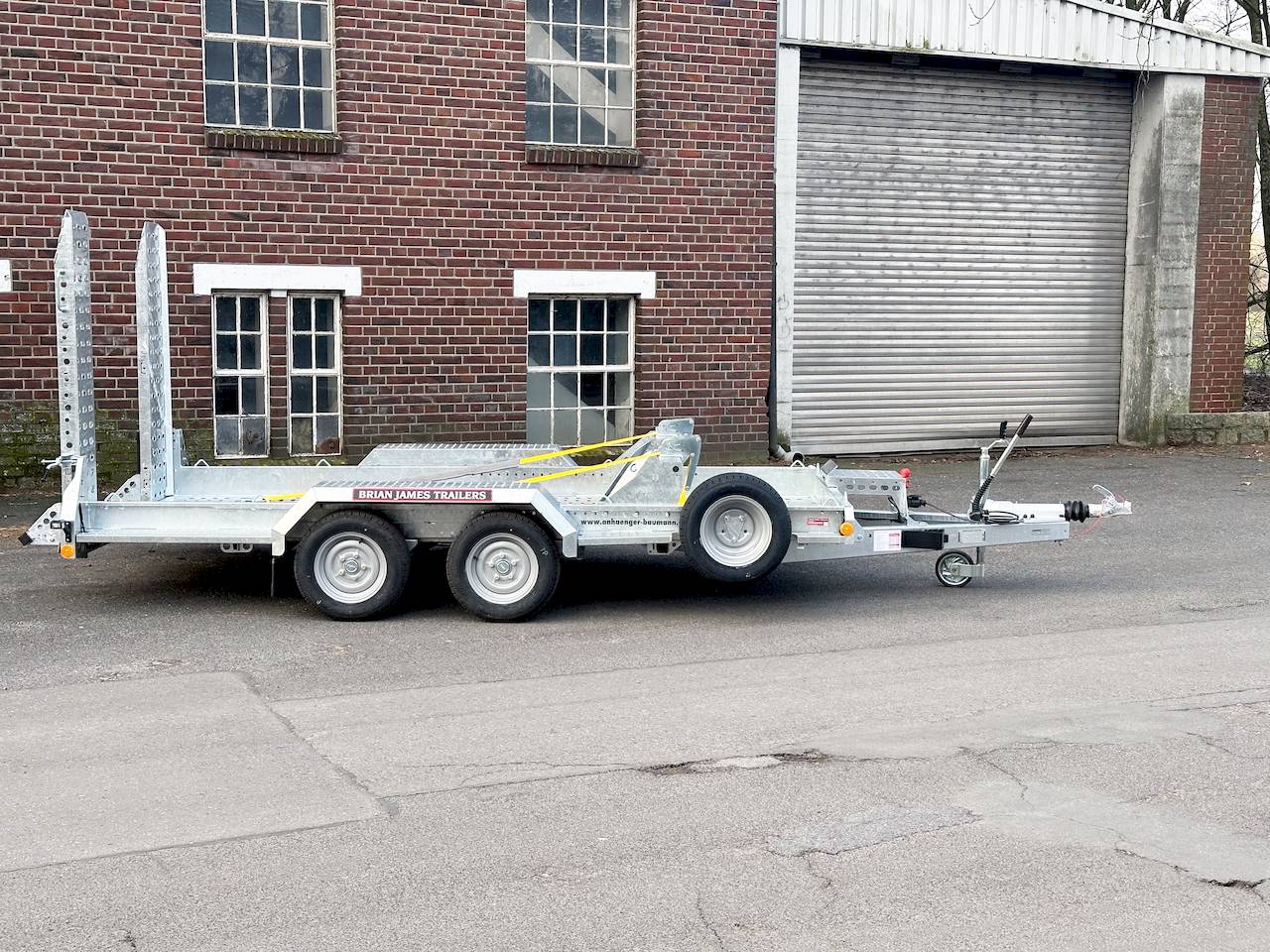 BRIAN JAMES DIGGER PLANT 543-3717-35-2-12 | TRACSTRAP | EINZELRAMPEN