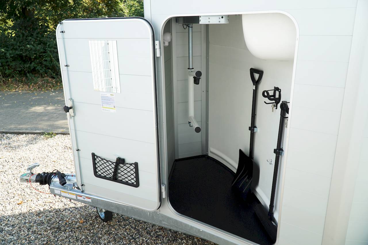 PFERDEANHÄNGER - M - MIETEN