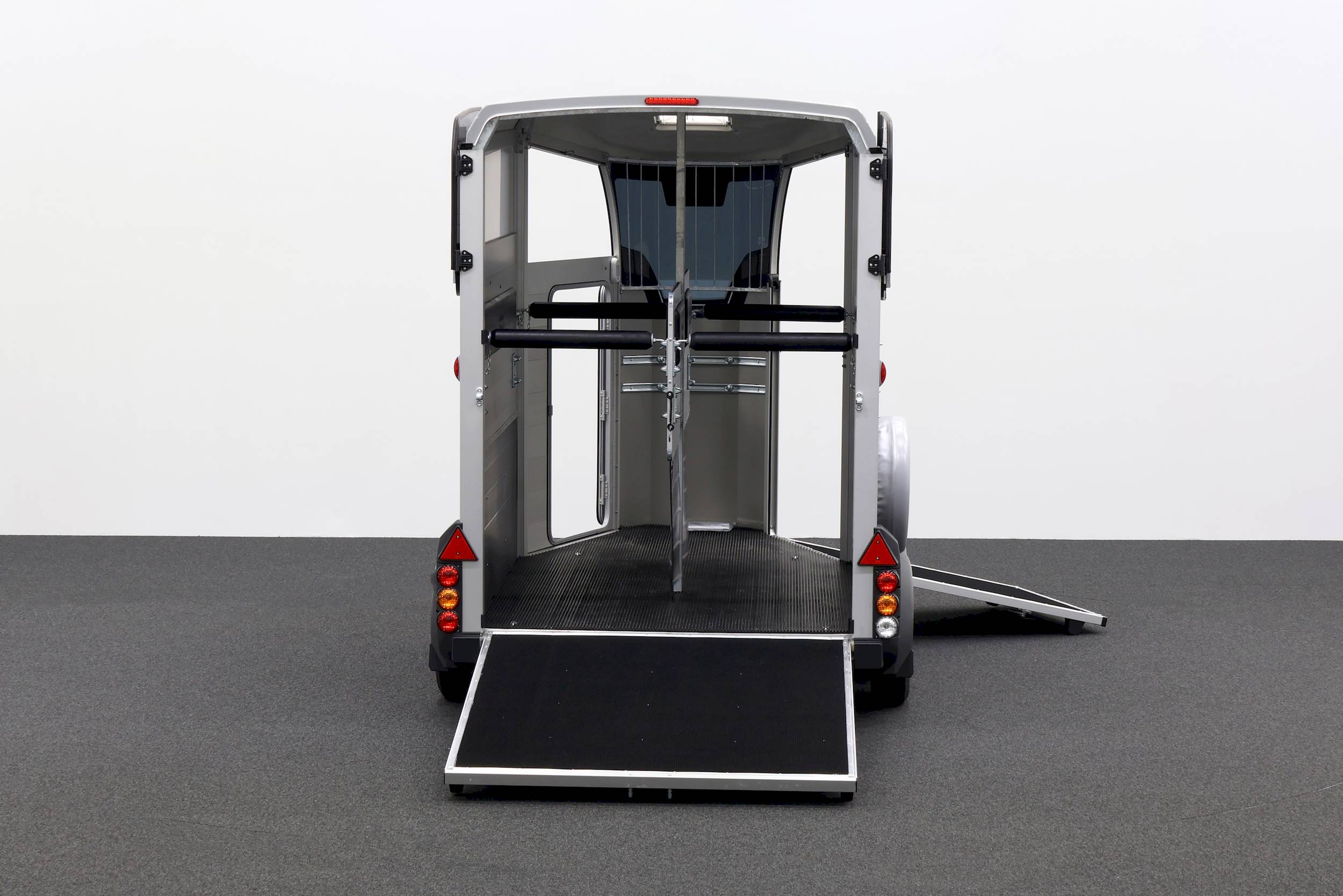 IFOR WILLIAMS HBX 506 | SILBER