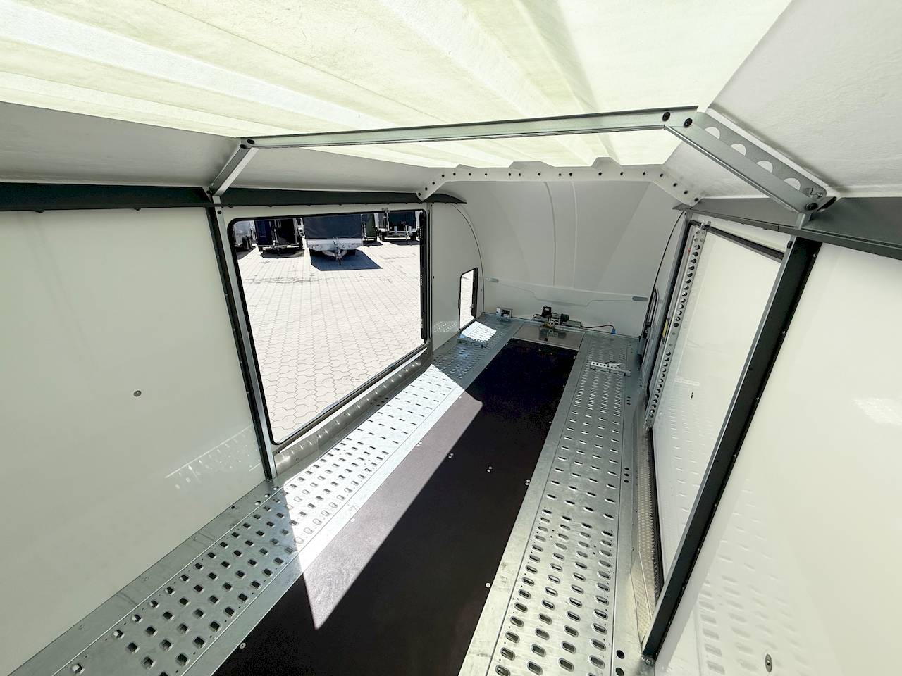 BRIAN JAMES RACE SPORT 341-5521-35-2-12-B