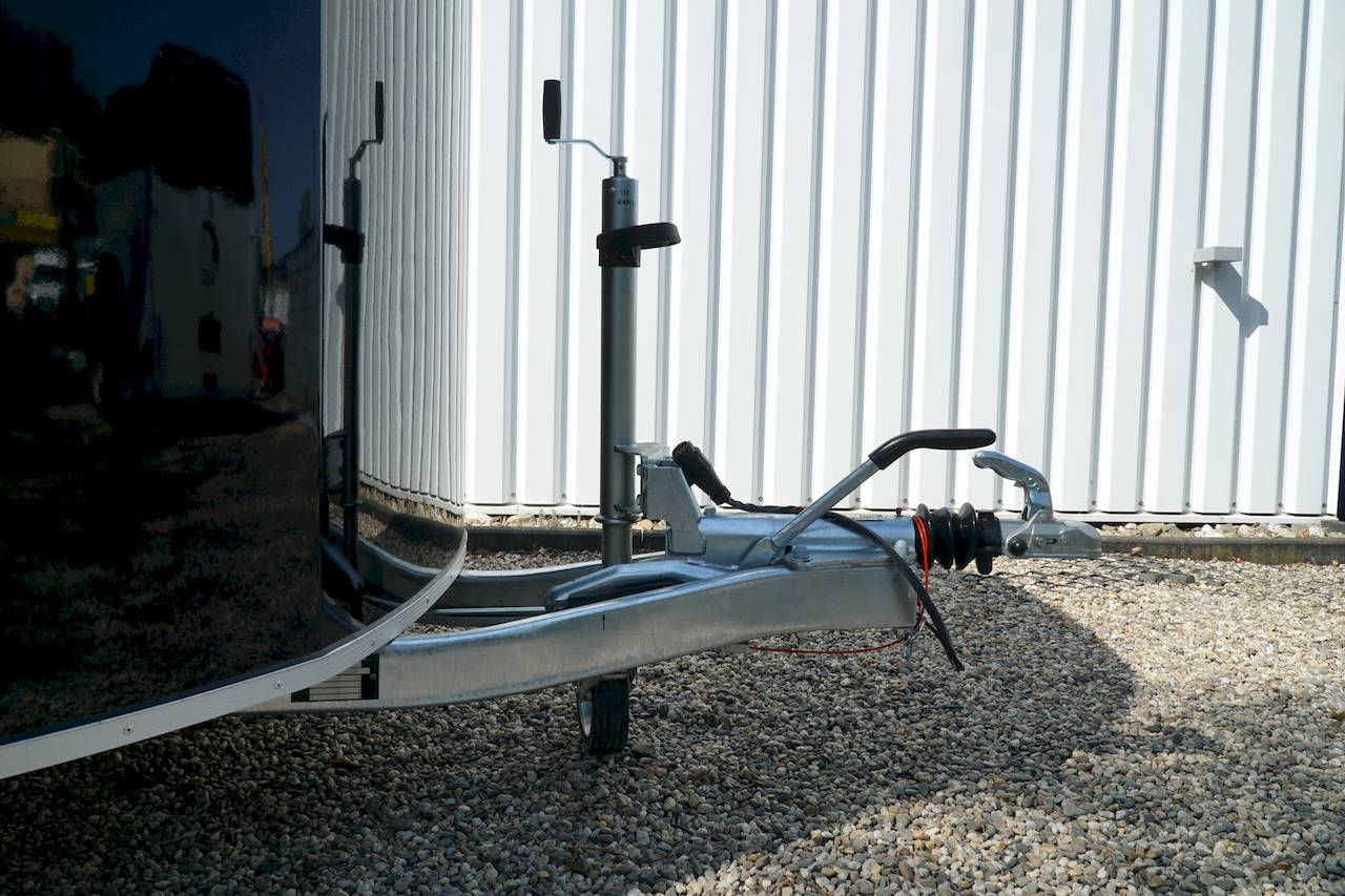 CHEVAL LIBERTE DEBON C700 ALU ROADSTER