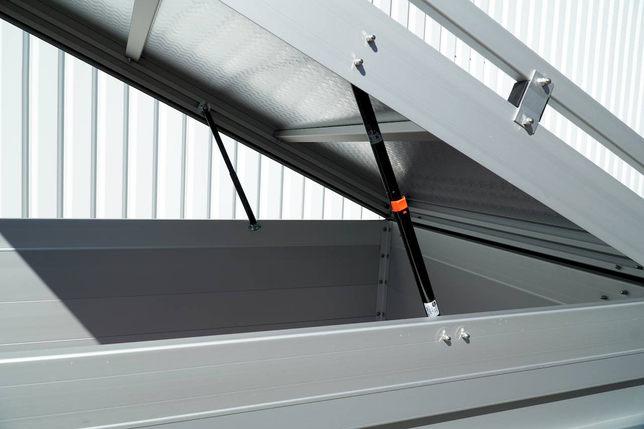 GESCHLOSSENER DECKELANHÄNGER - S - MIETEN