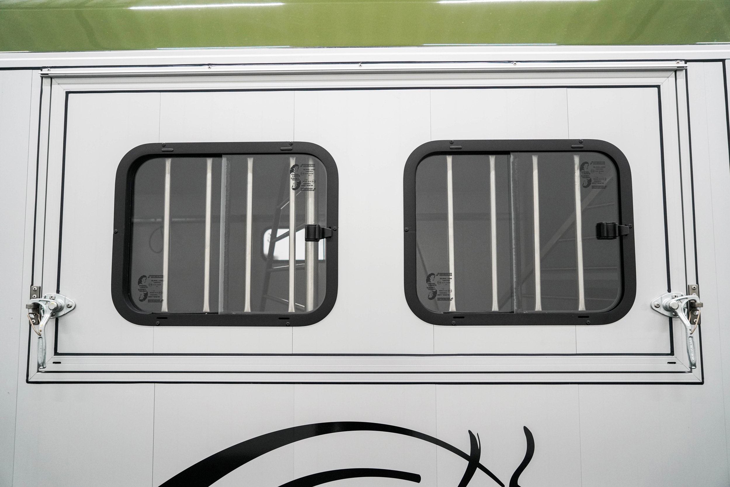 CHEVAL LIBERTE MAXI 3 SCHRÄGSTEHER