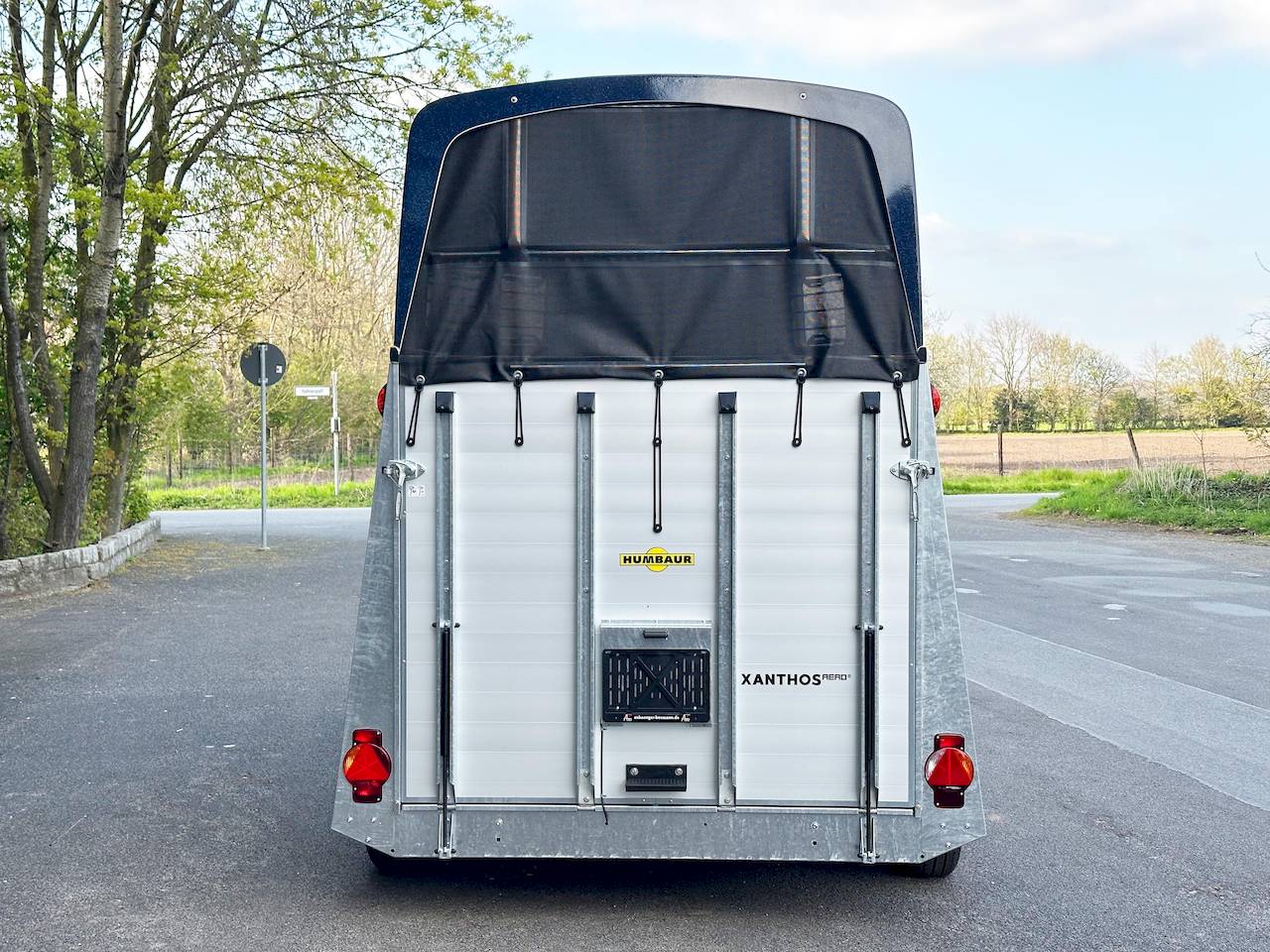 HUMBAUR XANTHOS AERO 2400 | DARK BLUE
