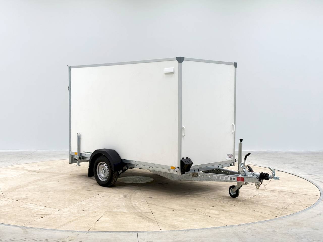 BLYSS F1330HD | RAMPE