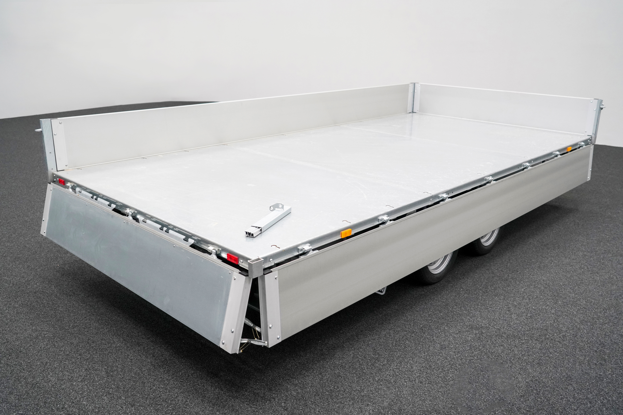 UNSINN UDK 4220-35-13