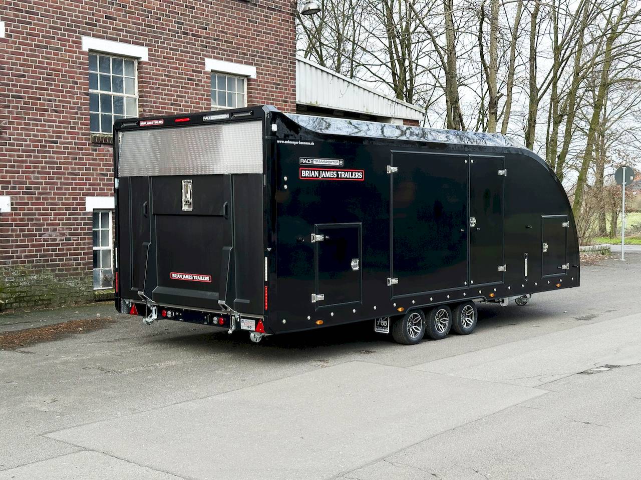 BRIAN JAMES RACE TRANSPORTER 6 | 396-3030 | TRIDEM | ZUSATZRAMPEN