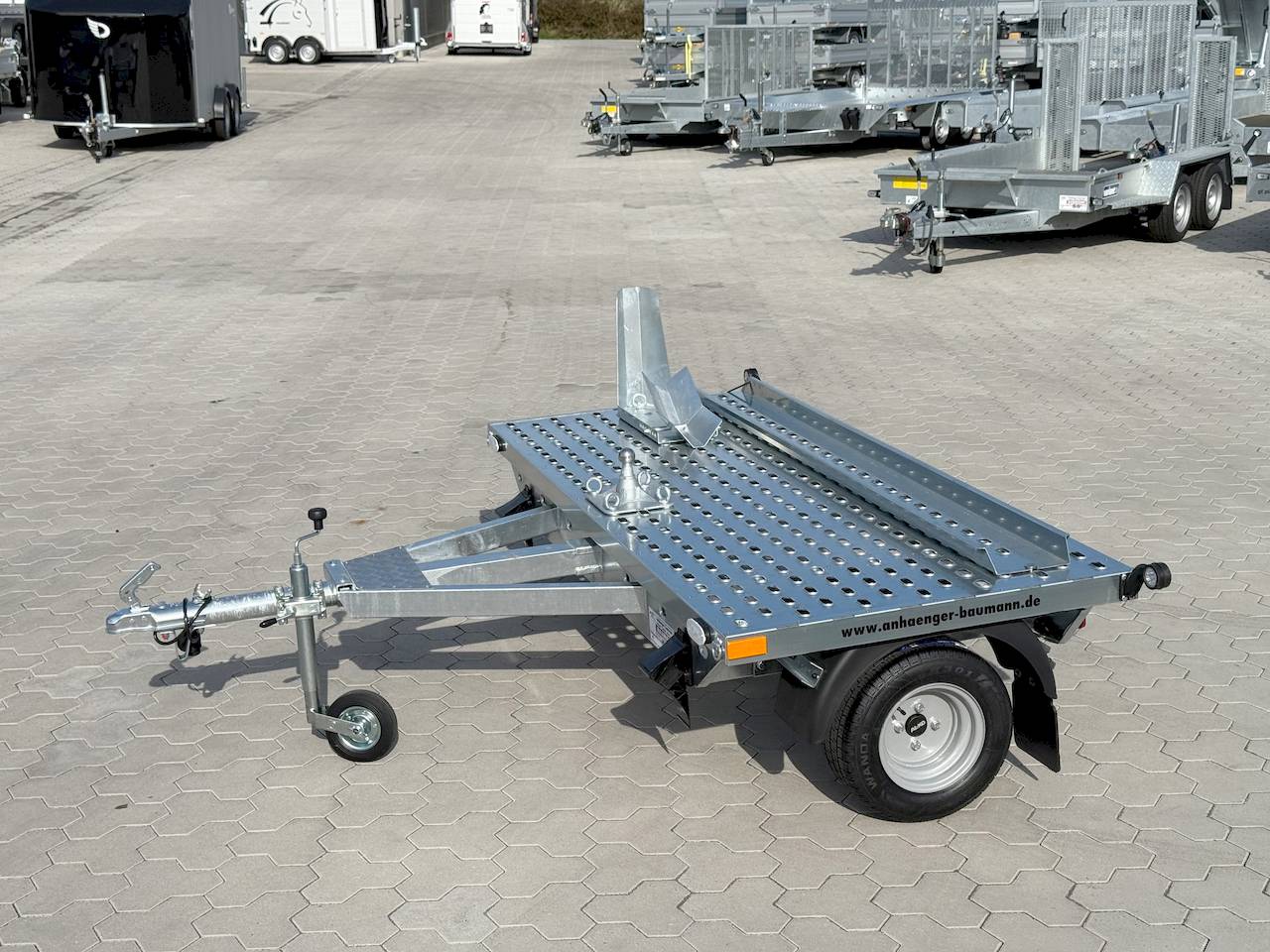 VEZEKO MIKROBIKE A 08 | FAHRRADTRÄGERAUFNAHME