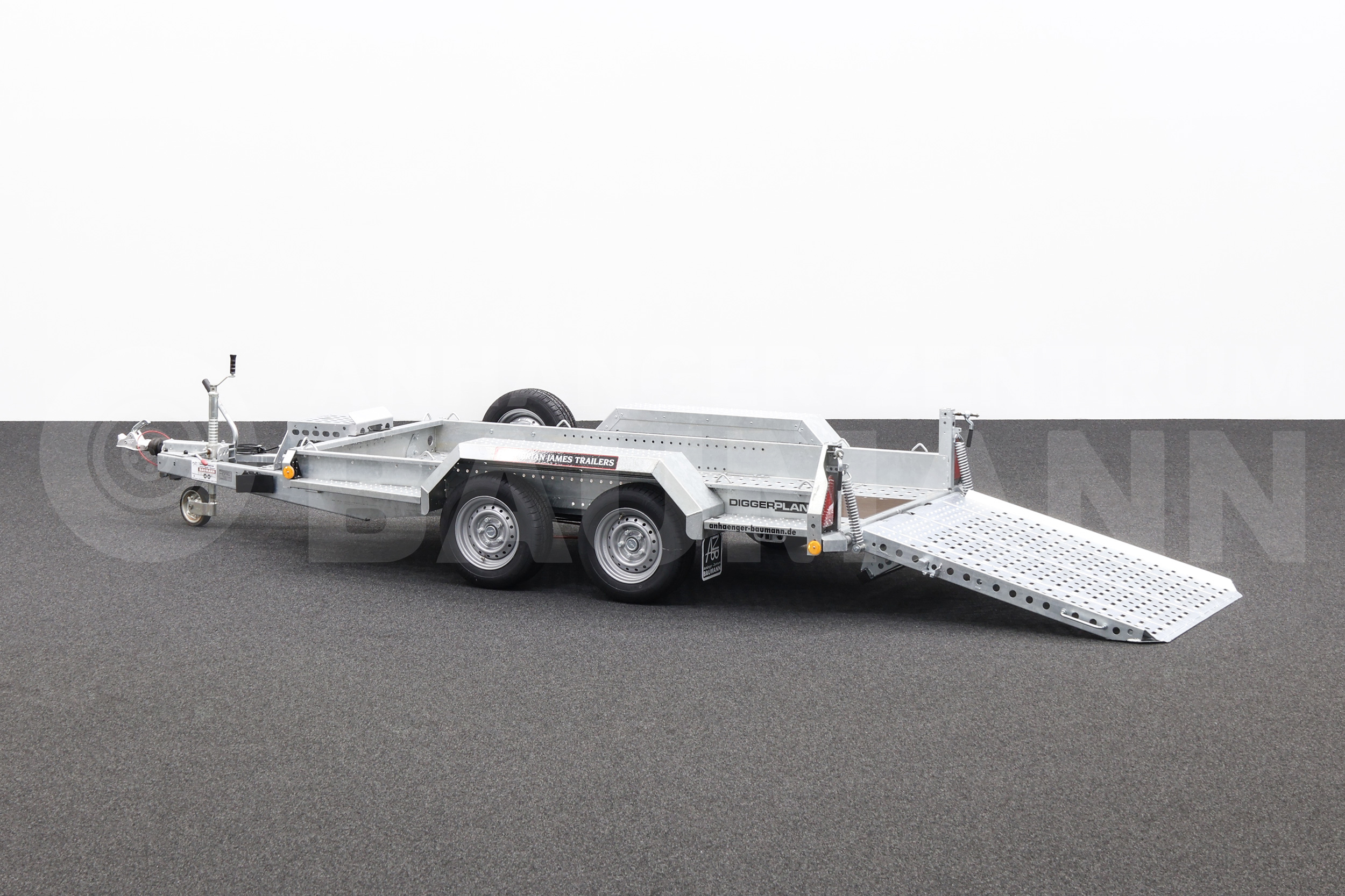 BRIAN JAMES DIGGER PLANT 543-2813-27-2-13 | SCHWERLASTRAMPE