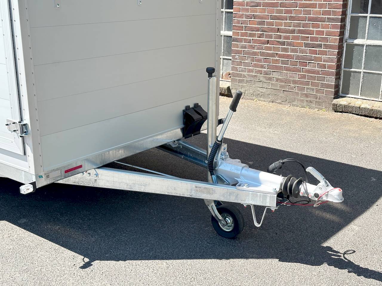 VEZEKO VT 3500 | RAMPE-/TÜR-KOMBI I TREIBGITTER | QUERTRENNWAND