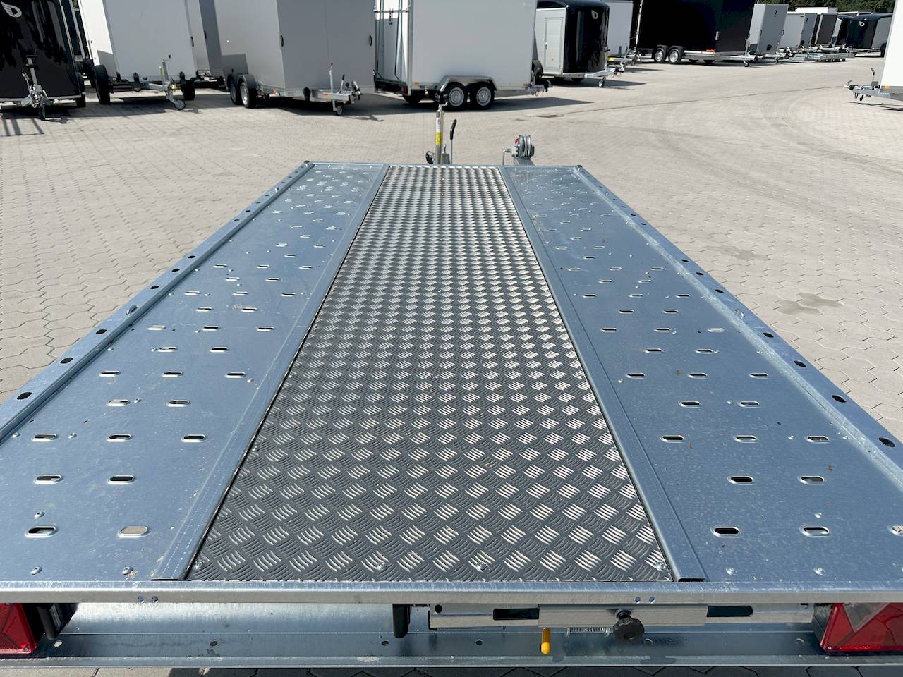 MARTZ GT KIPPBAR 400/2 S 2,7T | HOLZ + ALURIFFELBLECHBODEN