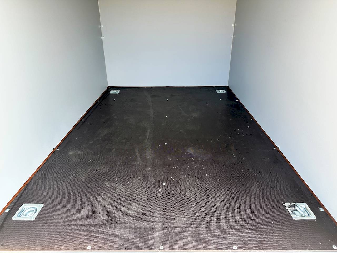 MARTZ SMART KARGO 235 0,75T | RAMPEN