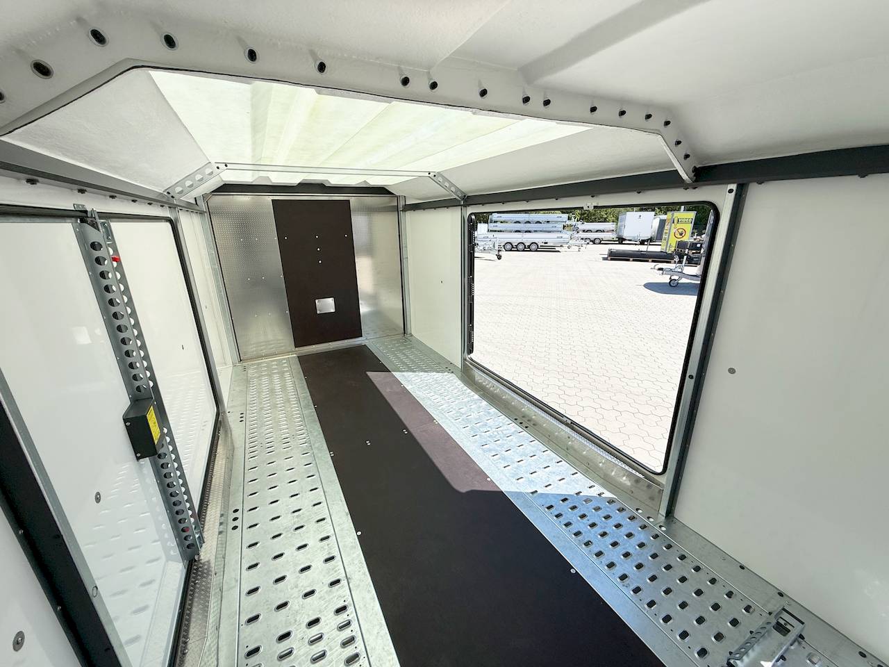 BRIAN JAMES RACE SPORT 341-5521-35-2-12-B