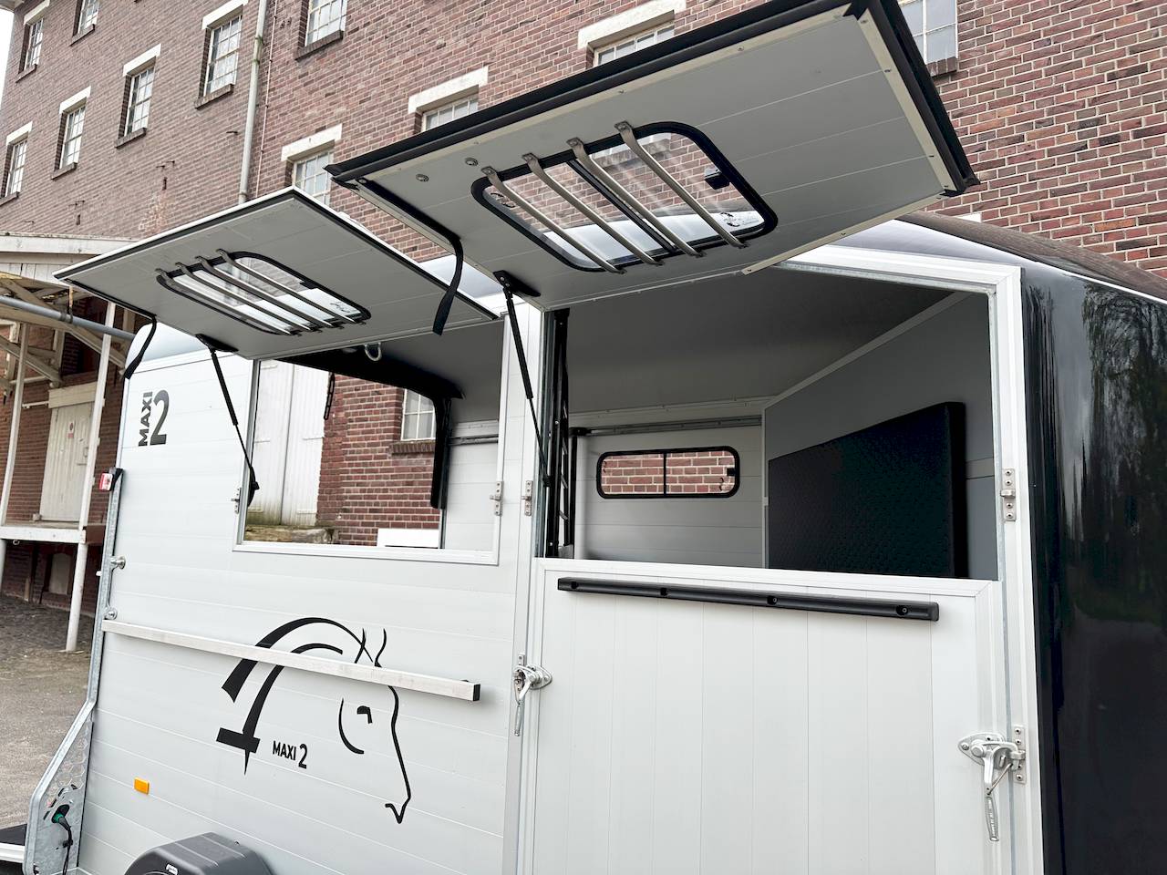 CHEVAL LIBERTE MAXI 2 SCHRÄGSTEHER