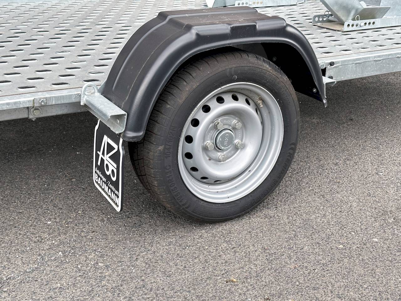 VEZEKO MOTOVAN C18