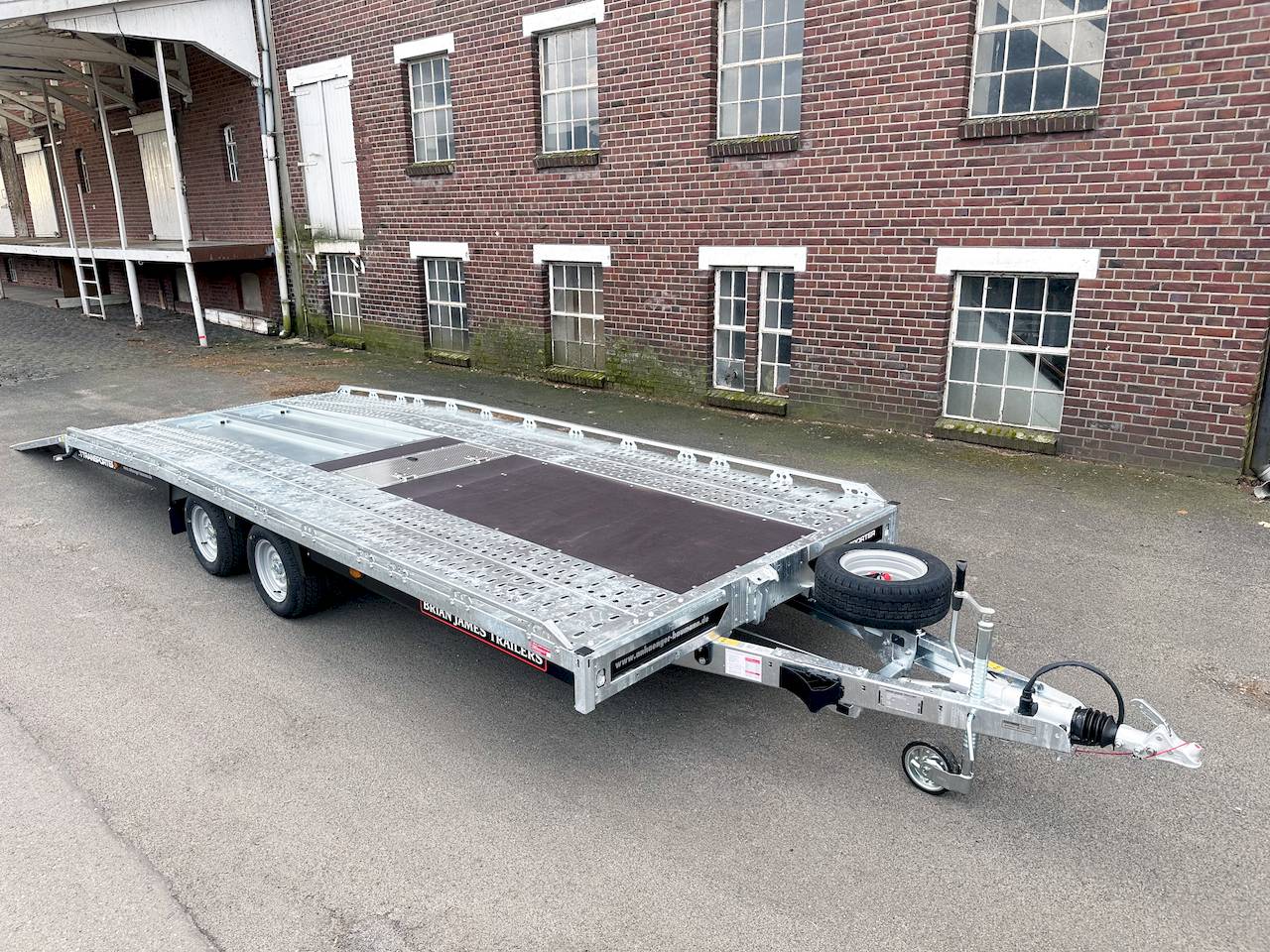 BRIAN JAMES T TRANSPORTER 231-5521-35-2-12 | FDC | RAMPEN 2,35M