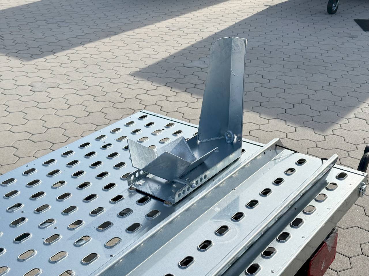 VEZEKO MIKROBIKE A 08 | FAHRRADTRÄGERAUFNAHME