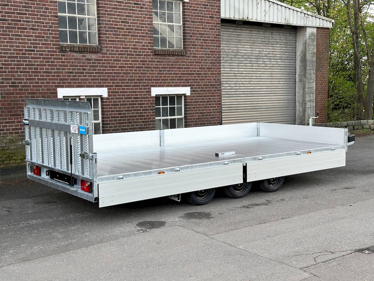 HAPERT INDIGO HT-3 | ALUBODEN