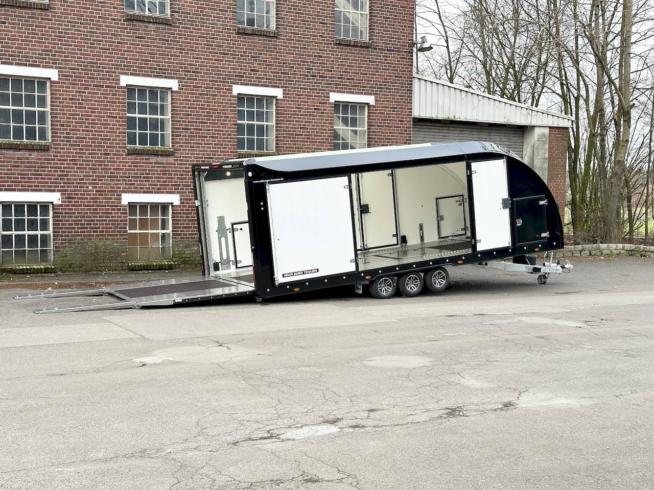 BRIAN JAMES RACE TRANSPORTER 6 | 396-3030 | TRIDEM | ZUSATZRAMPEN